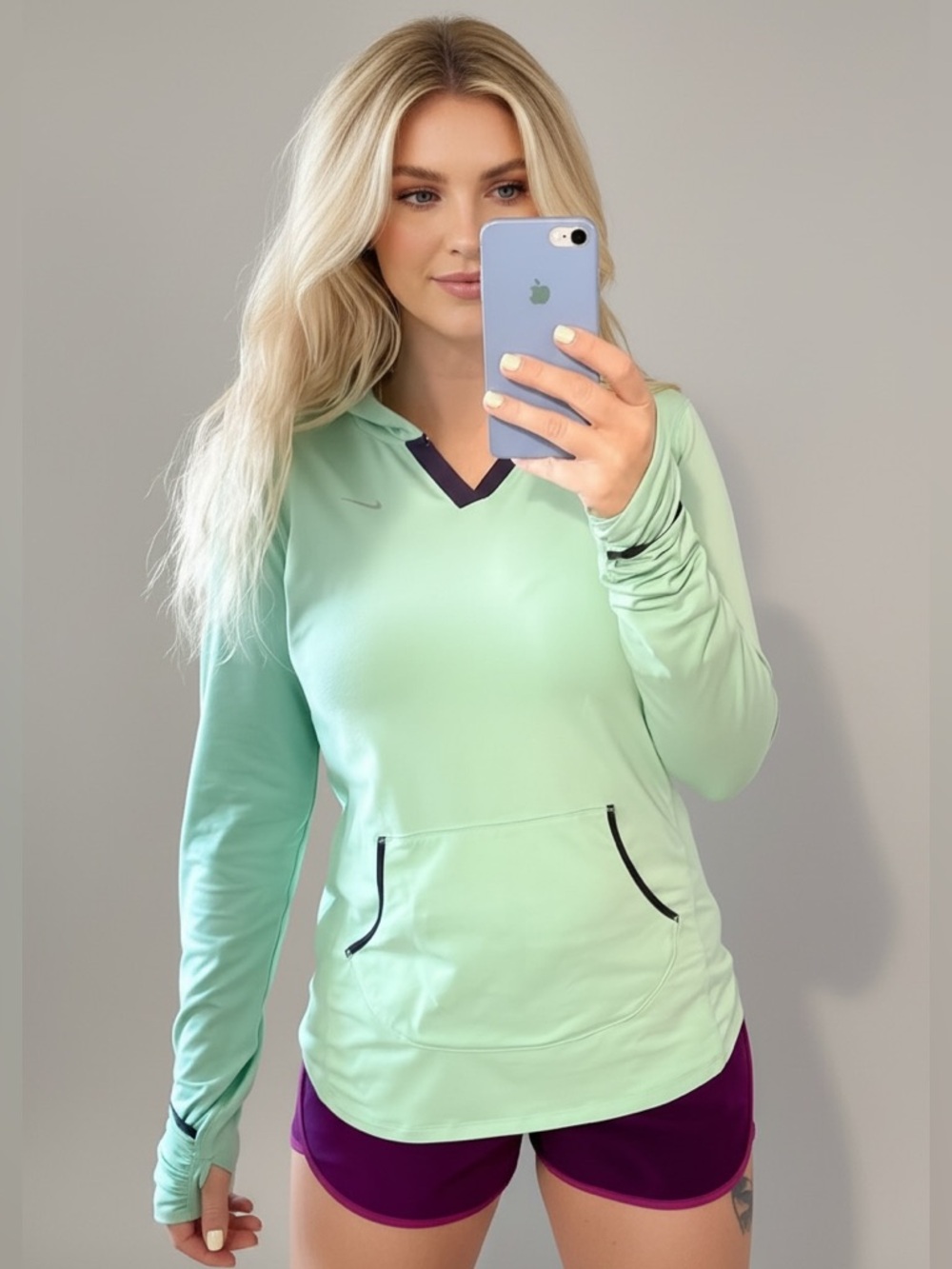 Nike Dri-Fit Mint Green Hooded Long Sleeve Top Thumbholes Pocket Size M